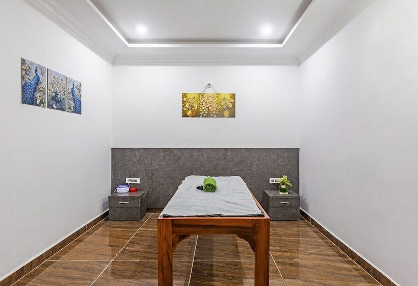 בית מלון כפרי Treebo Siri Ambari Resorts