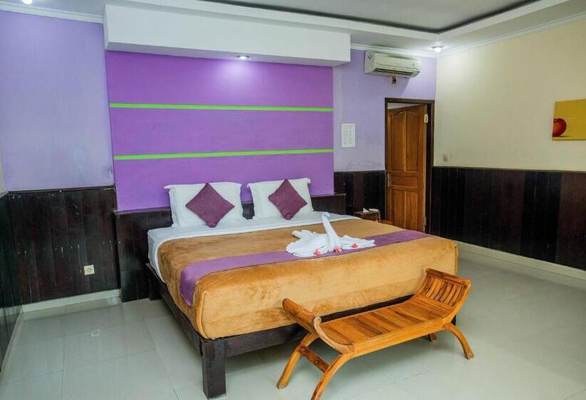 בית מלון כפרי Tropical Garden By Tanis