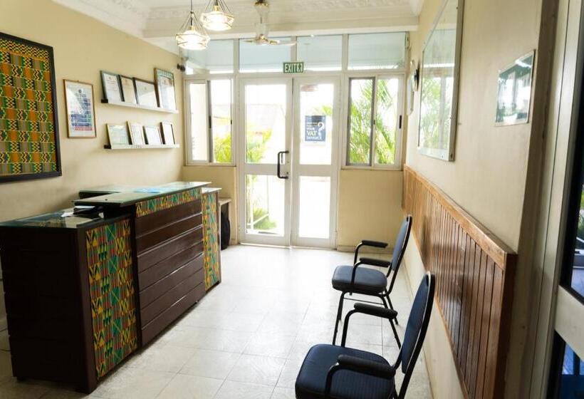 هتل Village Francophone