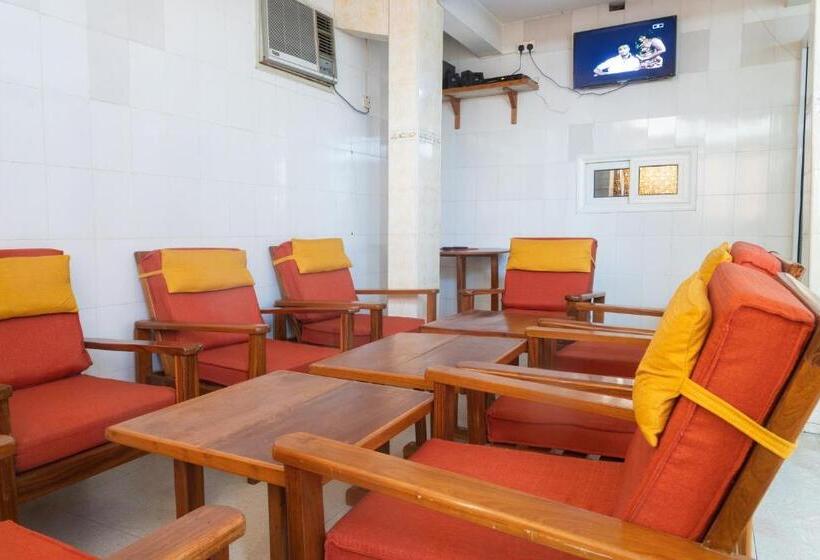 هتل Village Francophone