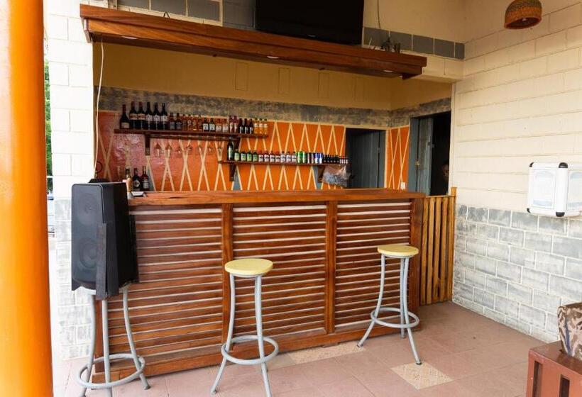 هتل Village Francophone