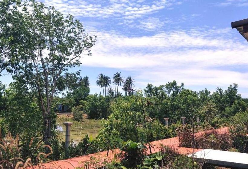 Ko Lanta Amantra Lake View Resort