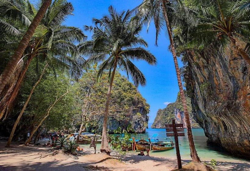 Ko Lanta Amantra Lake View Resort