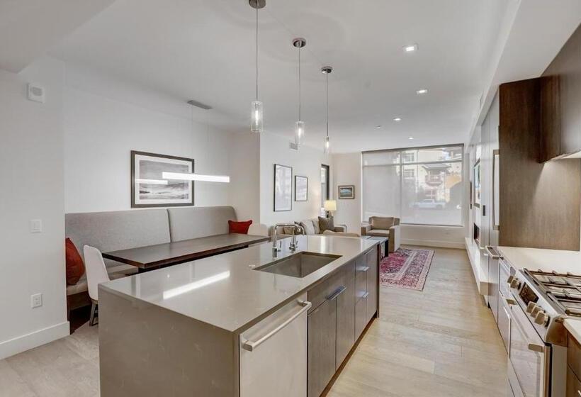 Lift By All Seasons Resort Lodging