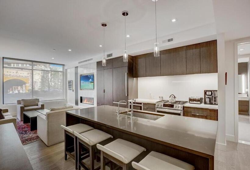 Lift By All Seasons Resort Lodging