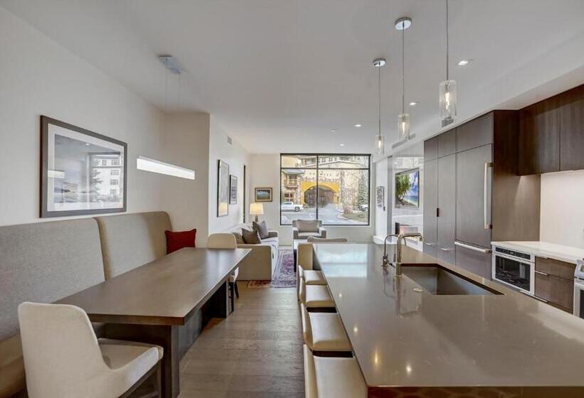 Lift By All Seasons Resort Lodging