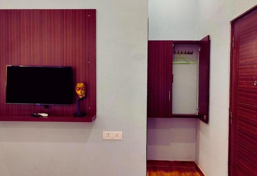 בית מלון כפרי The Madhunandan