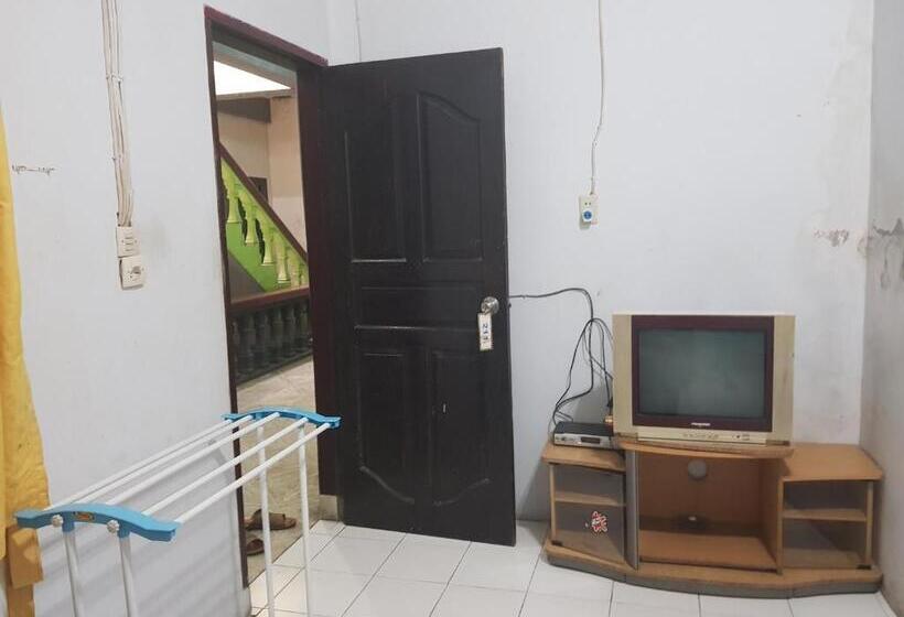 Oyo 93237 Hotel Triarga