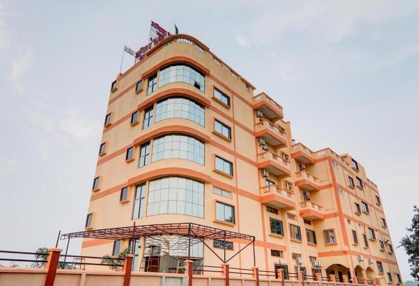 Oyo Hotel Ambika Palace