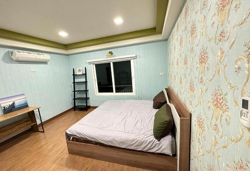 펜션 ดราก้อน พูลวิลล่า บ้านสวนพัทยา