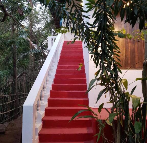 Pensão Adi Shakti Guesthouse And Shala