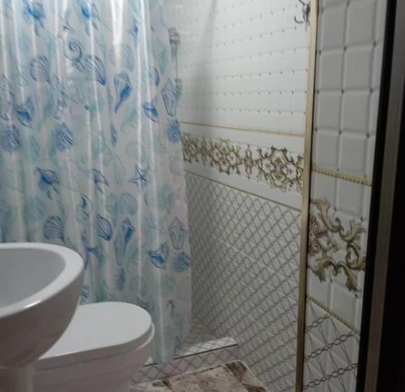 بنسيون Daniyar Guest House