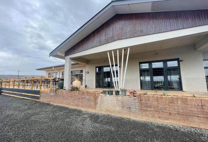 פנסיון Heydays Guesthouse