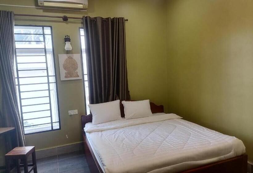 פנסיון Jack S Guesthouse