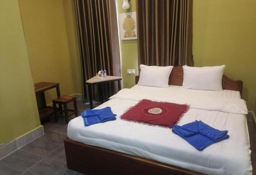 פנסיון Jack S Guesthouse