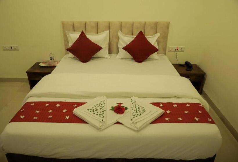 פנסיון Mokalbaug Beach Resort