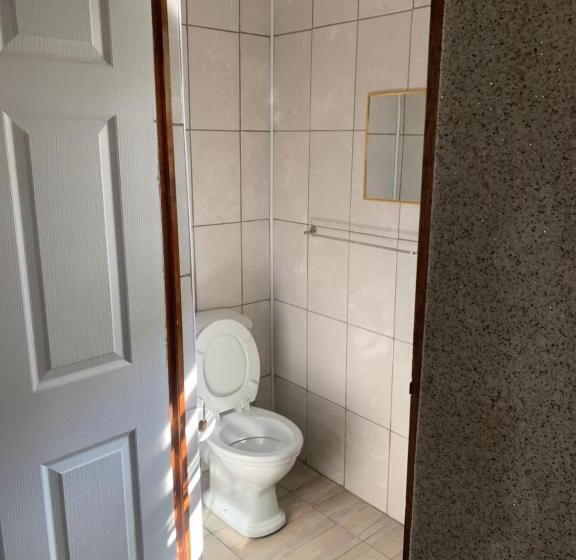 پانسیون Nonesi Lodge 2