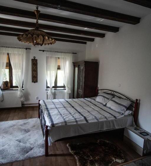 펜션 Petershaus   Casa De Vacanța și Distractie