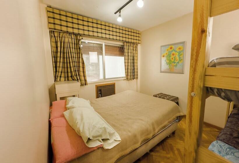 ペンション Rodex Hostel Tucuman