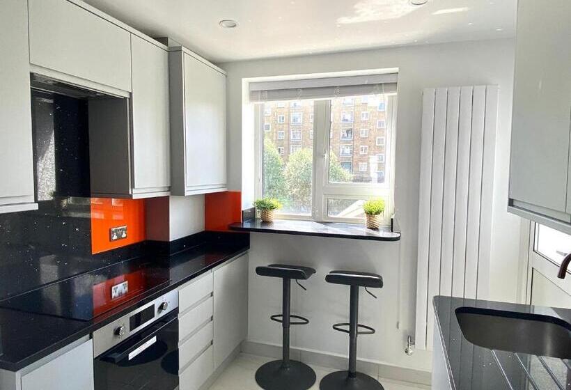 膳宿费 Rydal Water Rooms By Dc London Rooms