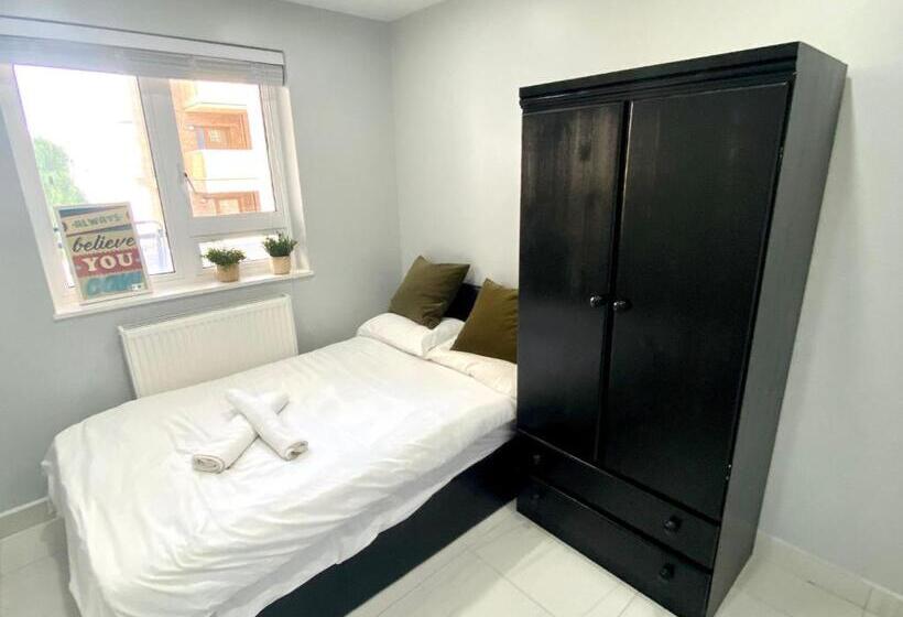 膳宿费 Rydal Water Rooms By Dc London Rooms