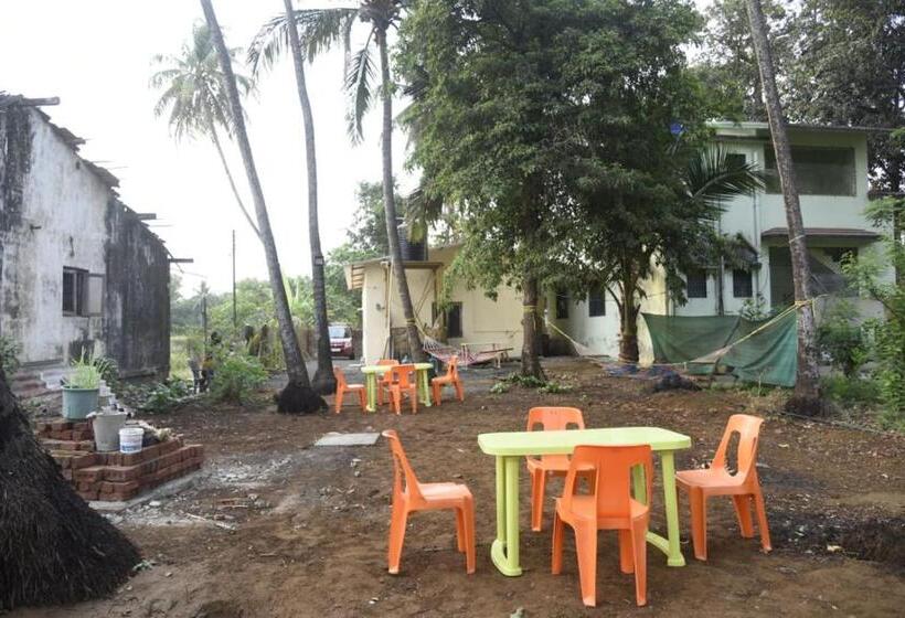 펜션 Sahyadri Homestay