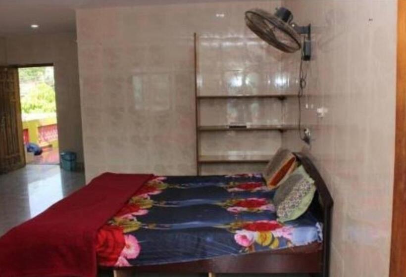 ペンション Sridhar Guest House 7010696049 Mahabalipuram