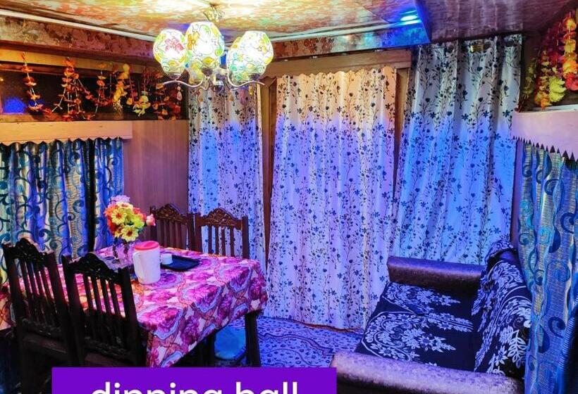 Pensão Sunlight Srinagar