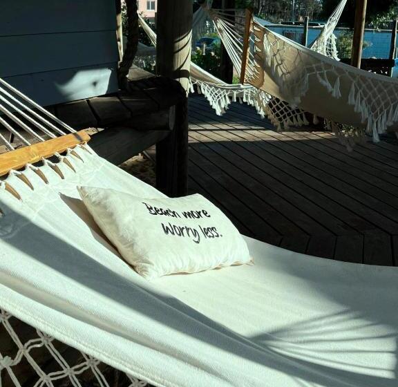 Pueblo Arriba Hostel