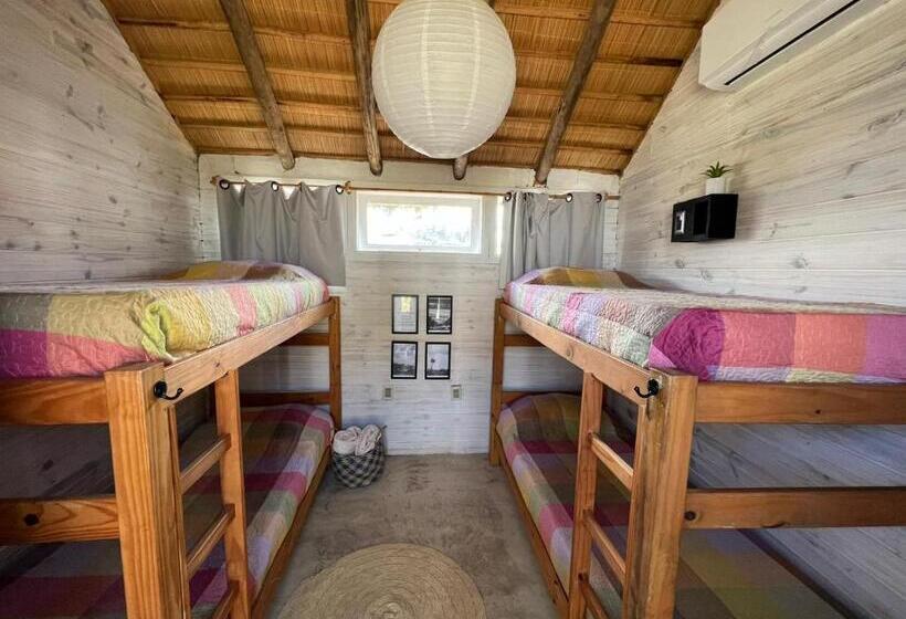 Pueblo Arriba Hostel