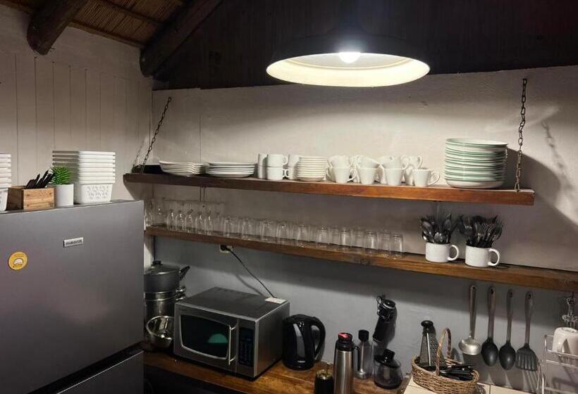 Pueblo Arriba Hostel