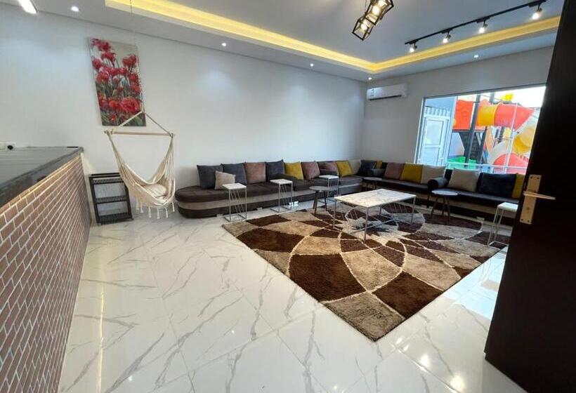 リゾートホテル Fun Day Chalets