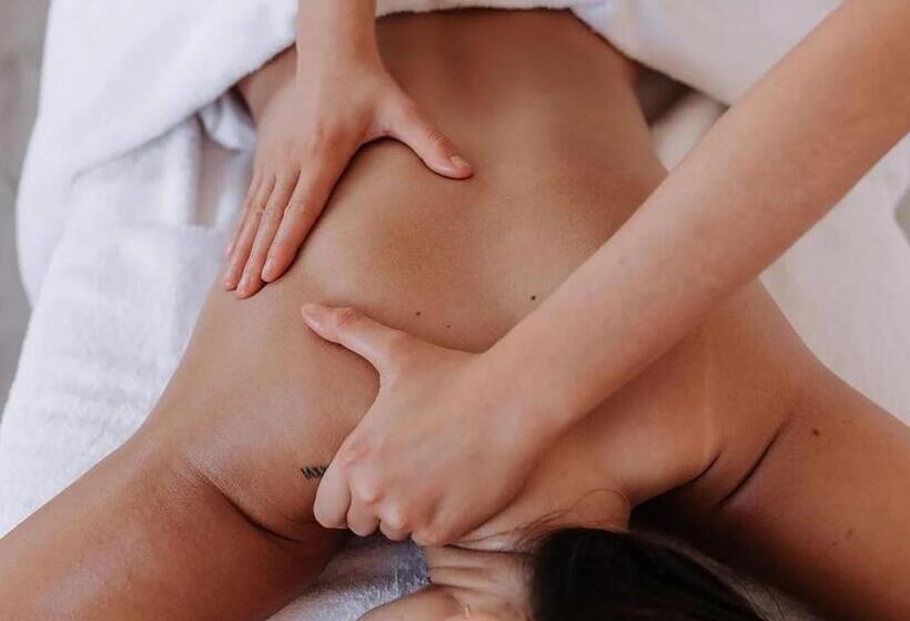 منتجع Kandy Wellness & Thai Spa