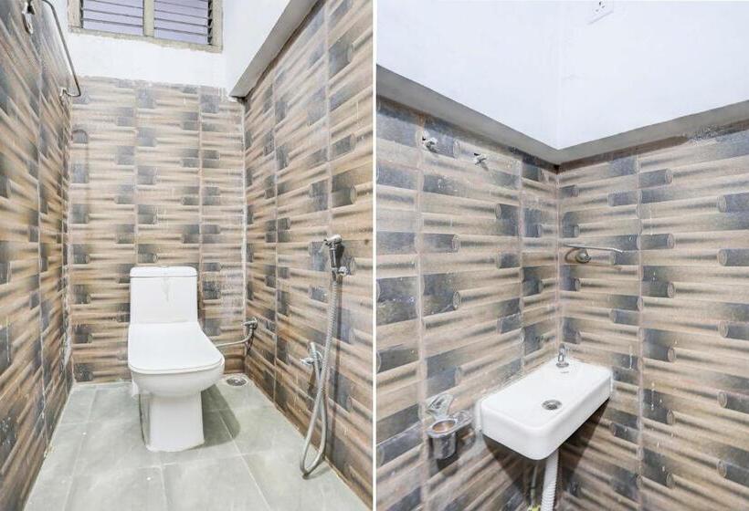 Spot On Sky Blue Hotel 2