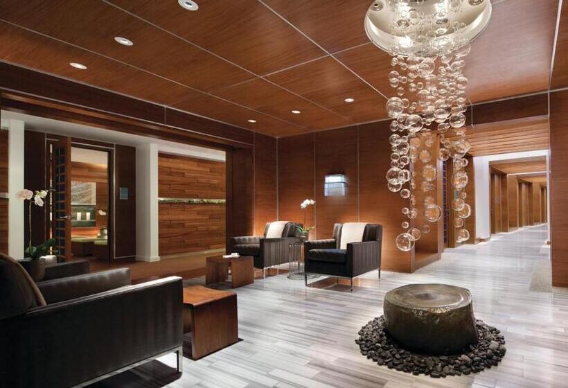 Vdara Hotel Premium Studio Suite  Free Valet Parking