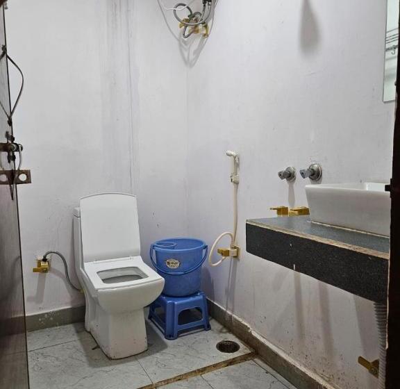 منتجع Vrindavan Suites