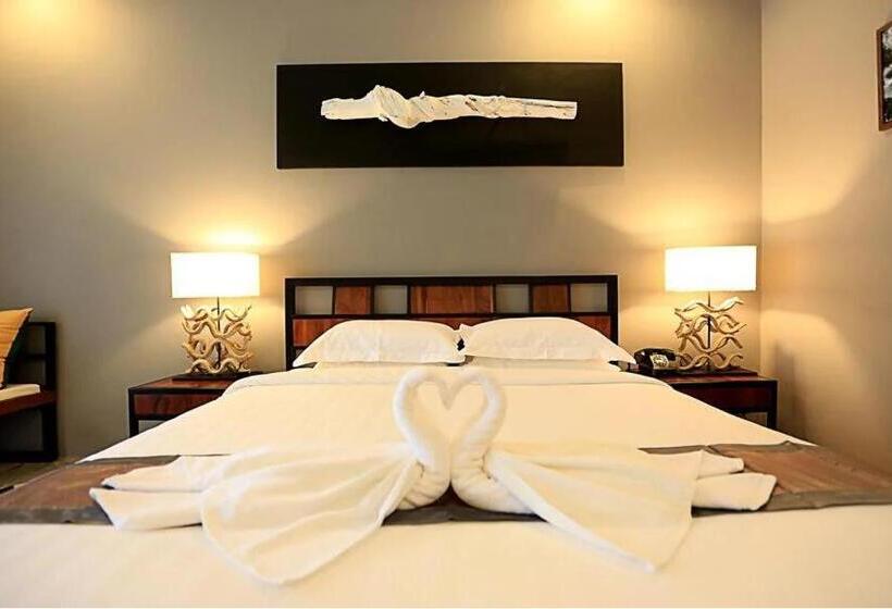 清迈三诺河畔精品度假酒店