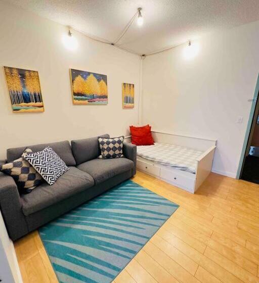 1bedroom With 2 Queen Heated Parking