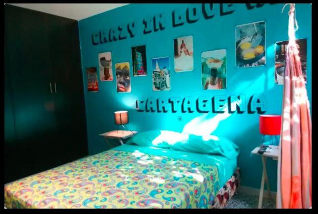 הוסטל Casa Almendros