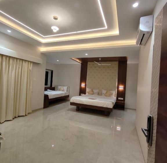 הוסטל Forest Breeze Inn