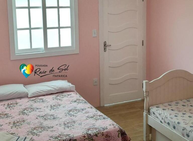 ユースホステル Pousada Raio De Sol   Ilha De Itaparica  Catu á 150 M Da Praia