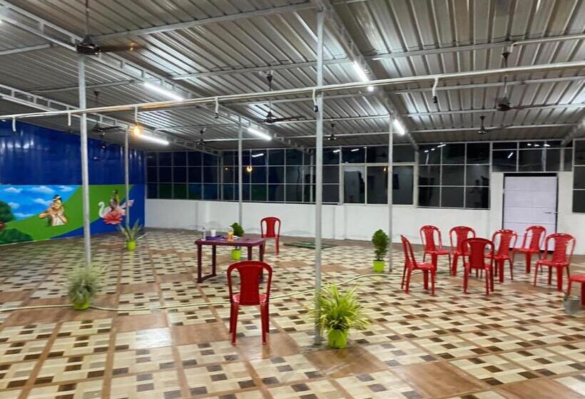 旅馆 Sai Anjali Convention