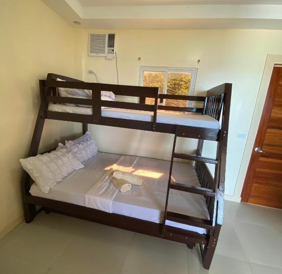 호스텔 Seaesta Beach House