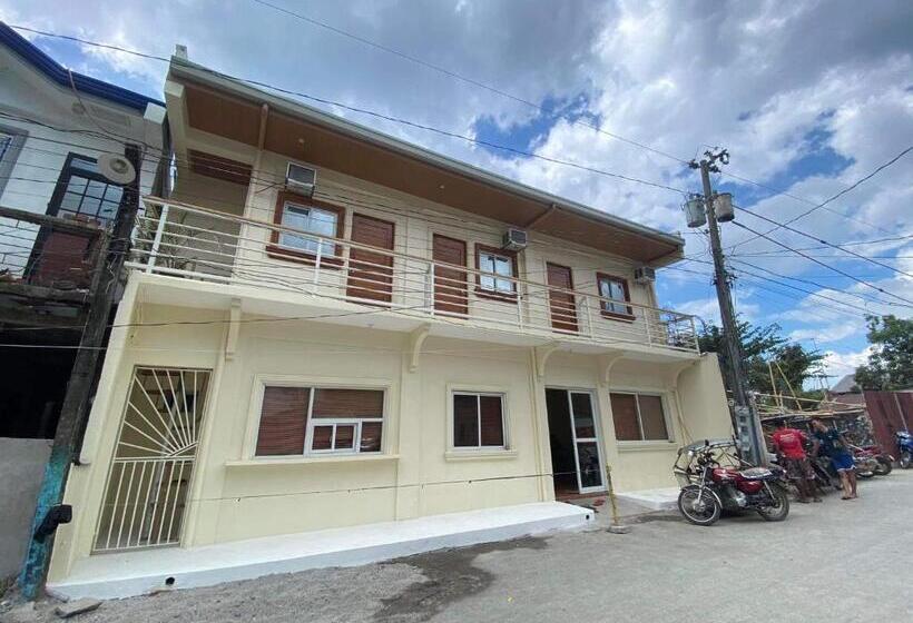 호스텔 Seaesta Beach House