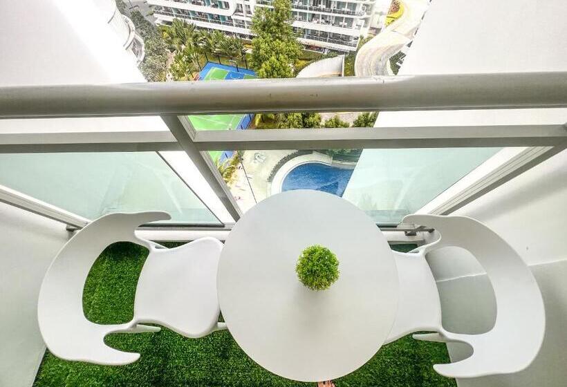 Azure Urban Residences Capital Staycation By P&c