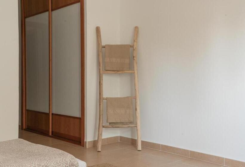 تختخواب و صبحانه Coliving & Coworking Costa Blanca