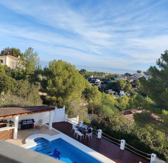 تختخواب و صبحانه Coliving & Coworking Costa Blanca