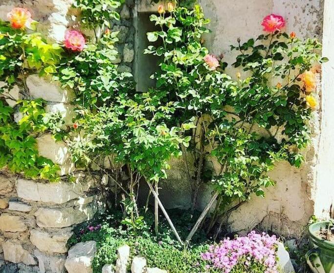 צימר Chambres D Hôtes Et Cuisine Commune, Domaine Les Peupliers, Lagnes