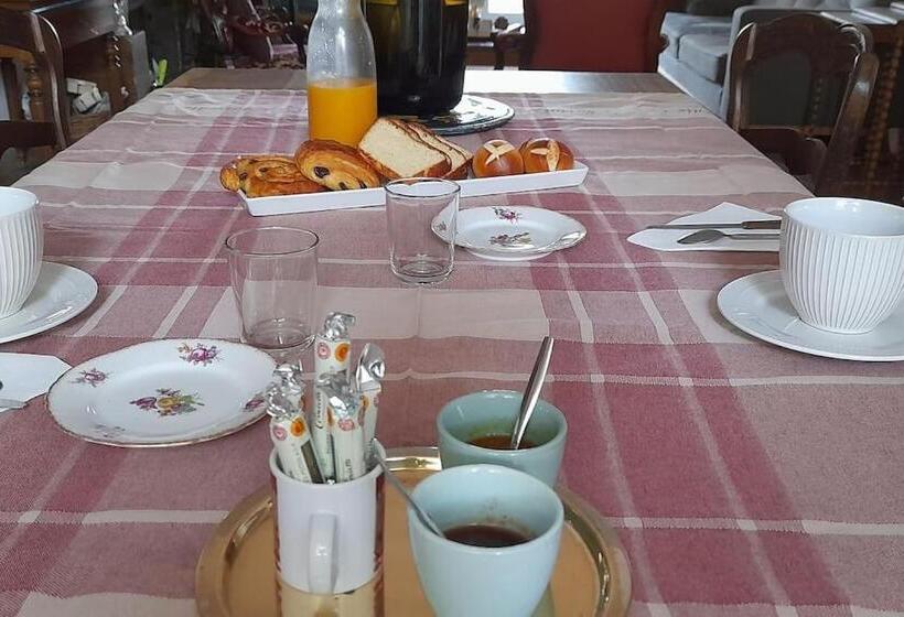 צימר Chambres D Hôtes Et Cuisine Commune, Domaine Les Peupliers, Lagnes