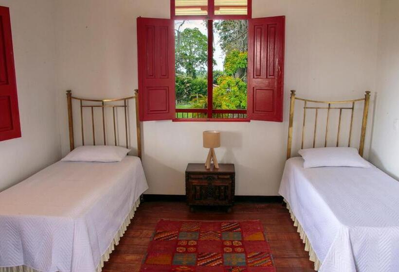 تختخواب و صبحانه Finca Hotel Hacienda Bruselas